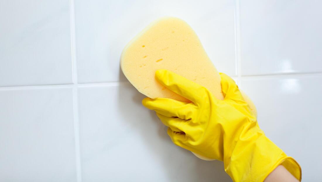 professional tile-grout cleaning
